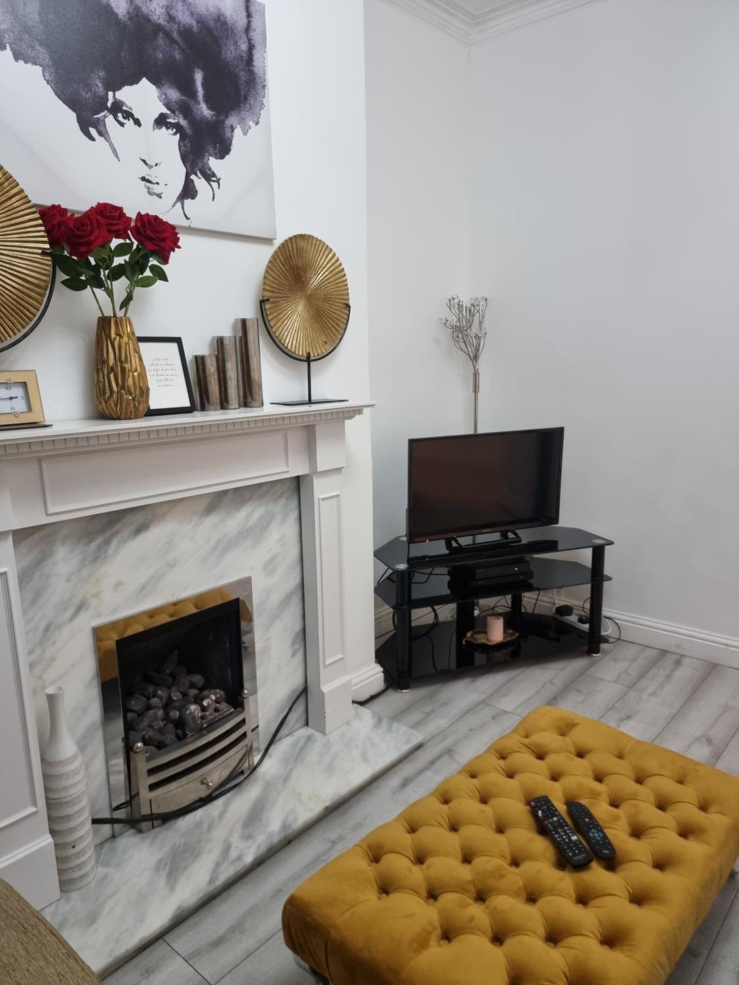 Gorgeous Stylish Cheri Victorian House In Manchester Villa Bagian luar foto