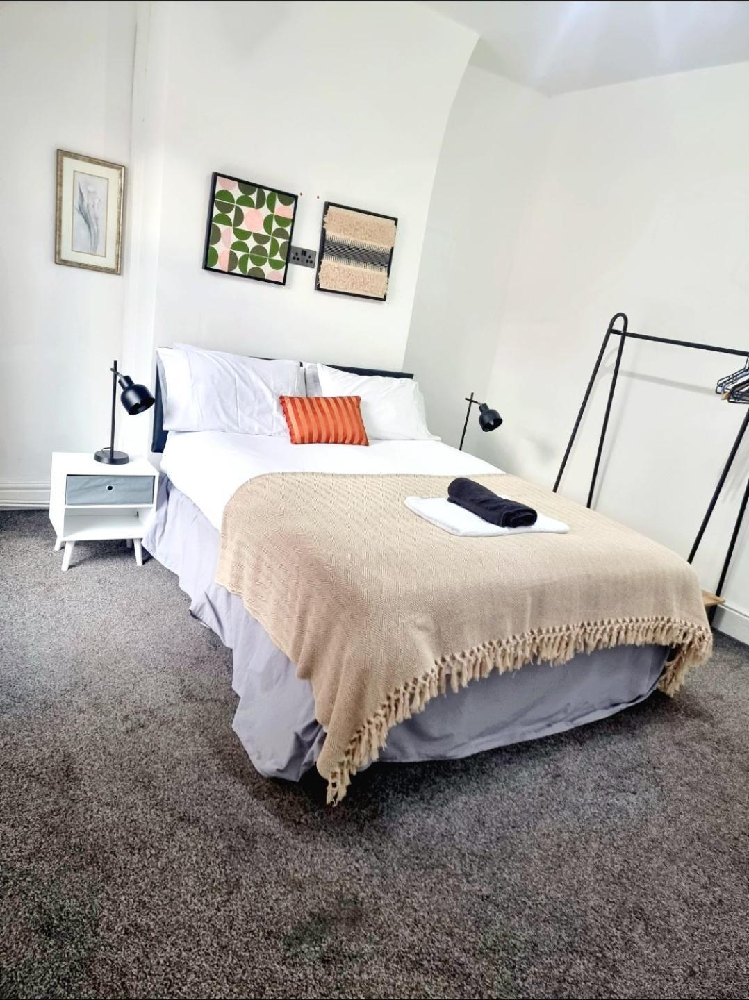 Gorgeous Stylish Cheri Victorian House In Manchester Villa Bagian luar foto